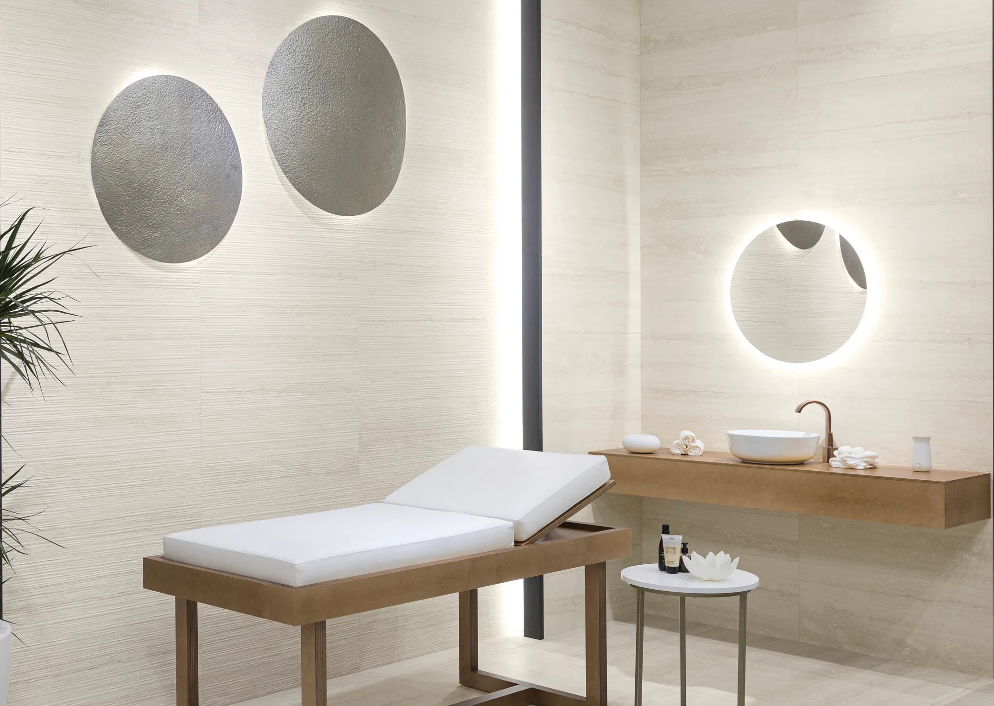 Cersaie 2022 - Pure Travertine Ivory - Spa amb01 - R3255R+R3264R+P9155R