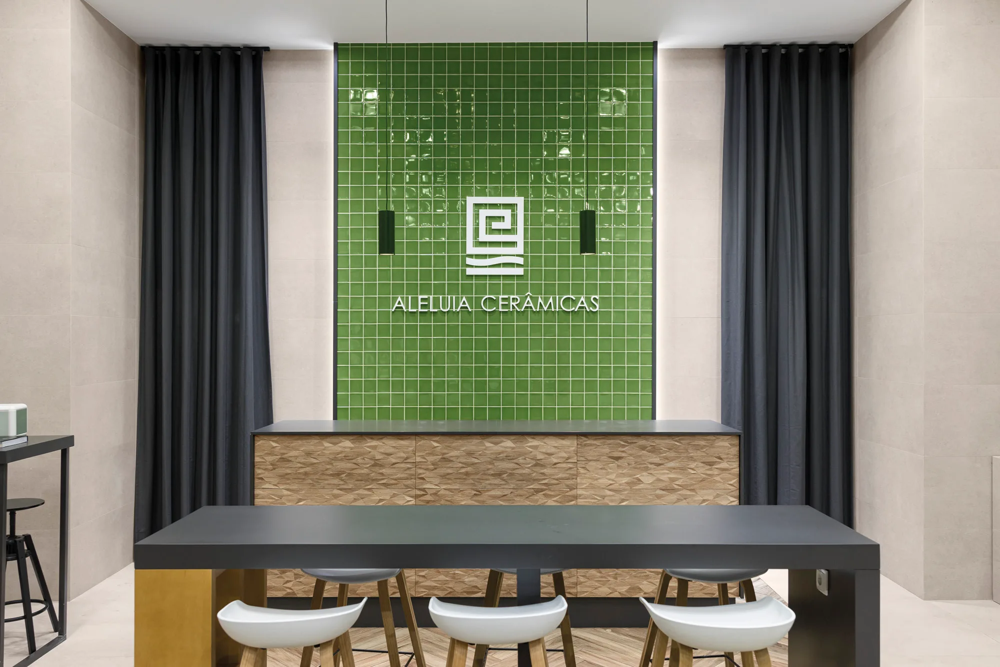 Cersaie 2022 - Urban Atelier Menta + Prisma Castagno - Bar amb